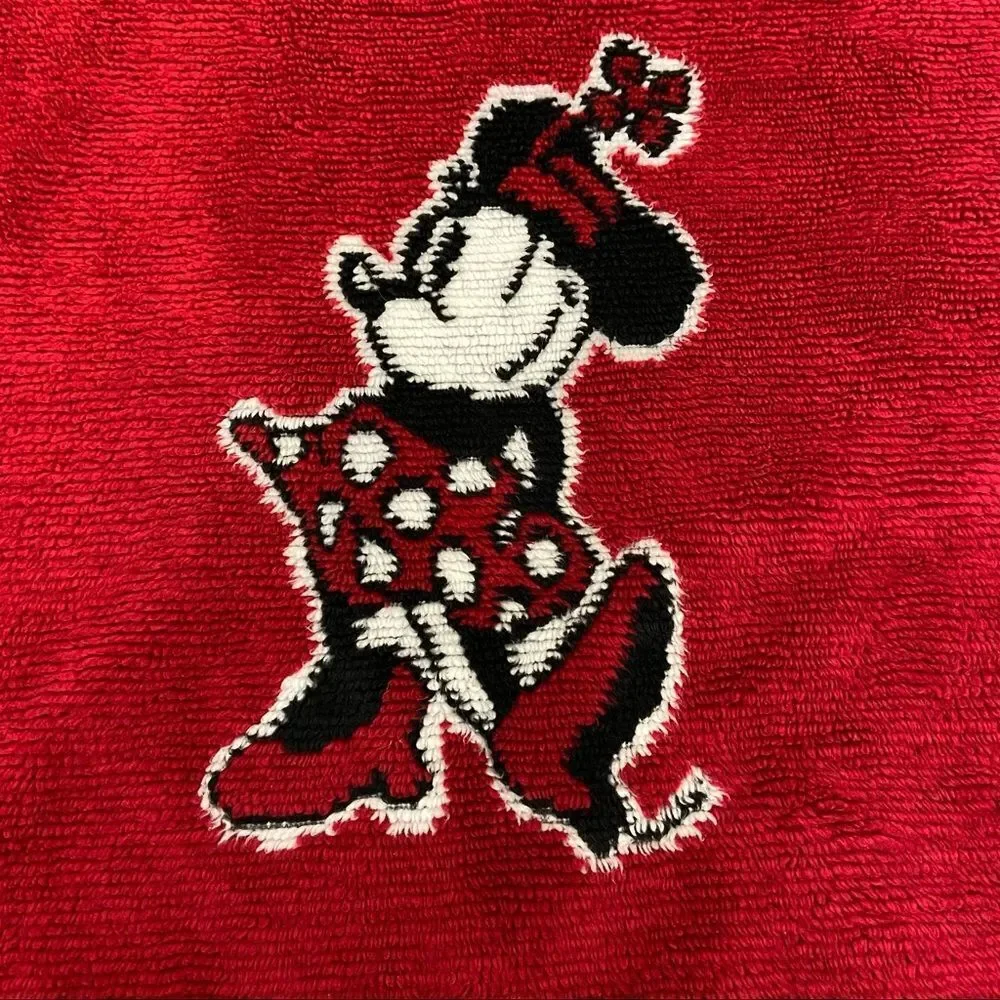 Vintage Walt Disney World Minnie Mouse Plush Pullover Acrylic Sweater